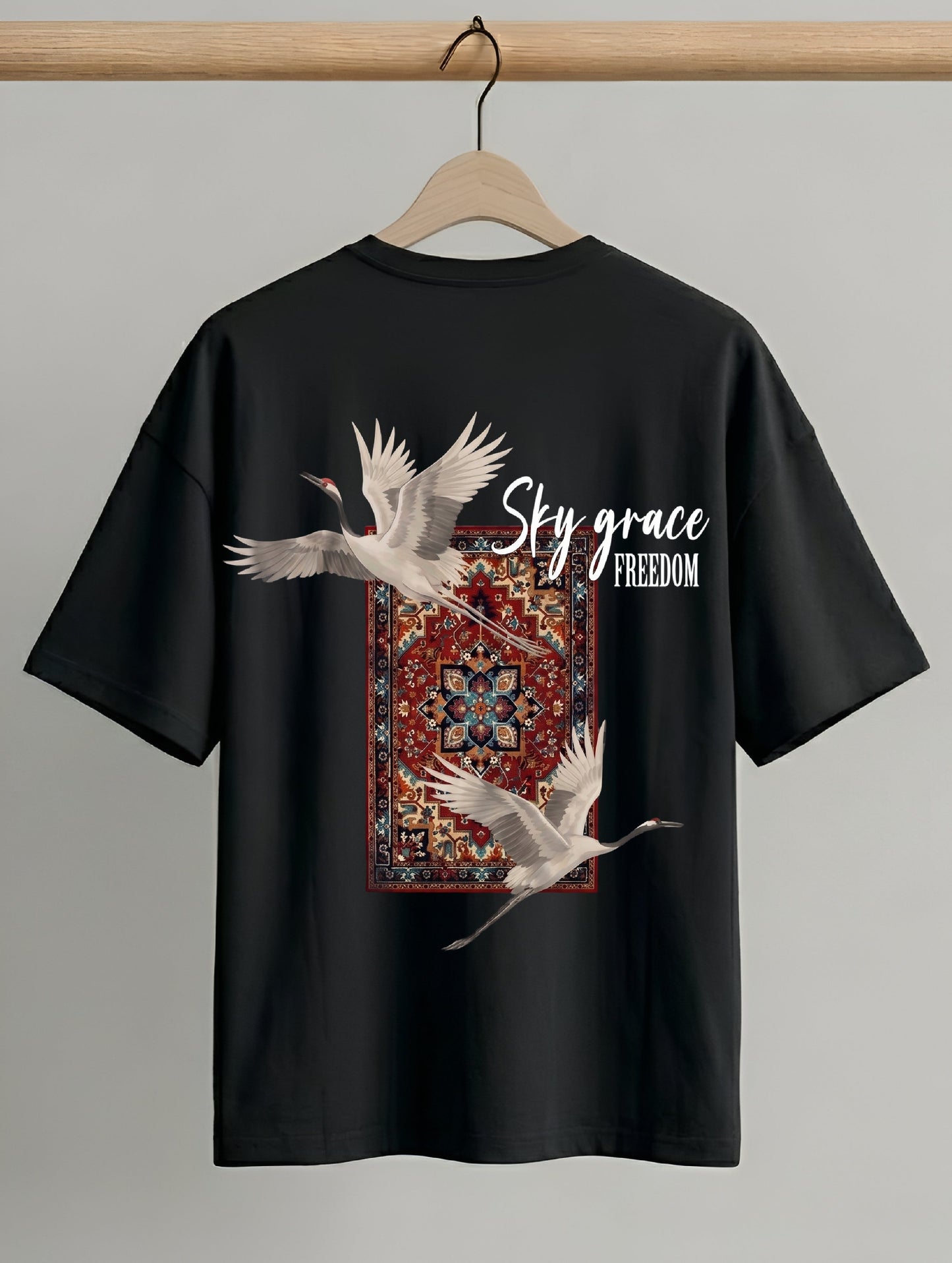 Evenway Fly Your Own Way Graphic Tee Graphic T-Shirt – Crane Print Oversized Fit