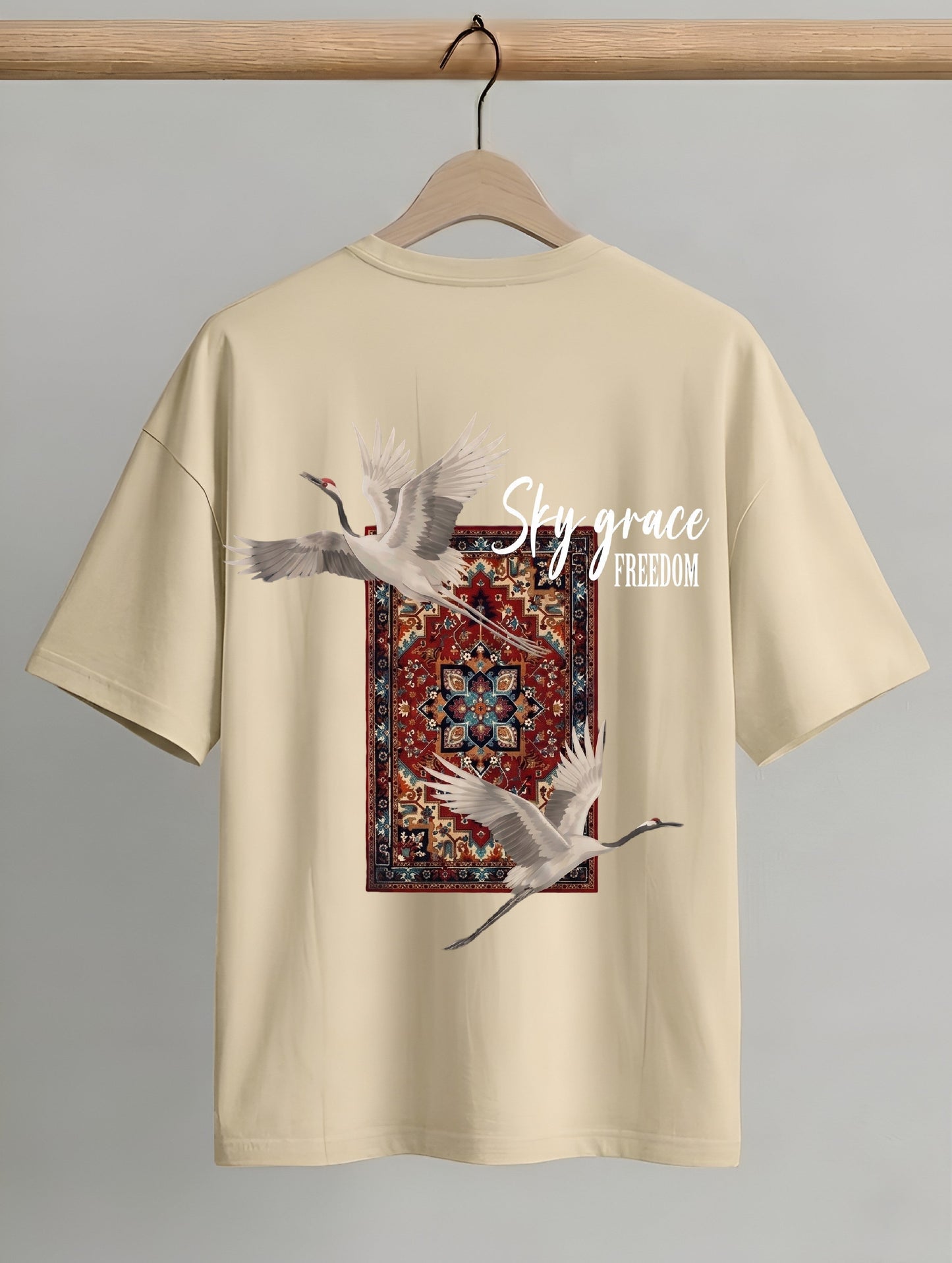 Evenway Fly Your Own Way Graphic Tee Graphic T-Shirt – Crane Print Oversized Fit