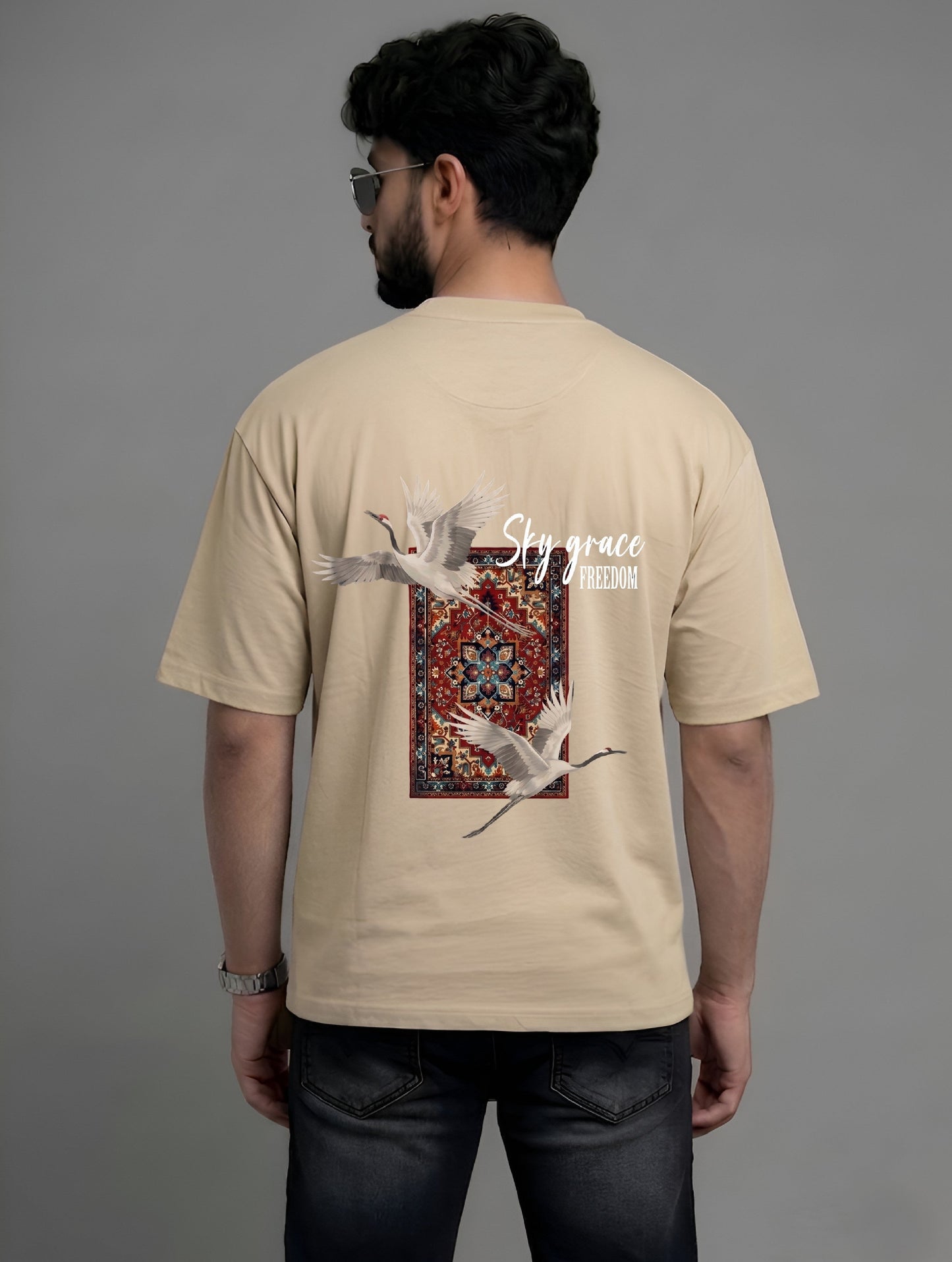 Evenway Fly Your Own Way Graphic Tee Graphic T-Shirt – Crane Print Oversized Fit