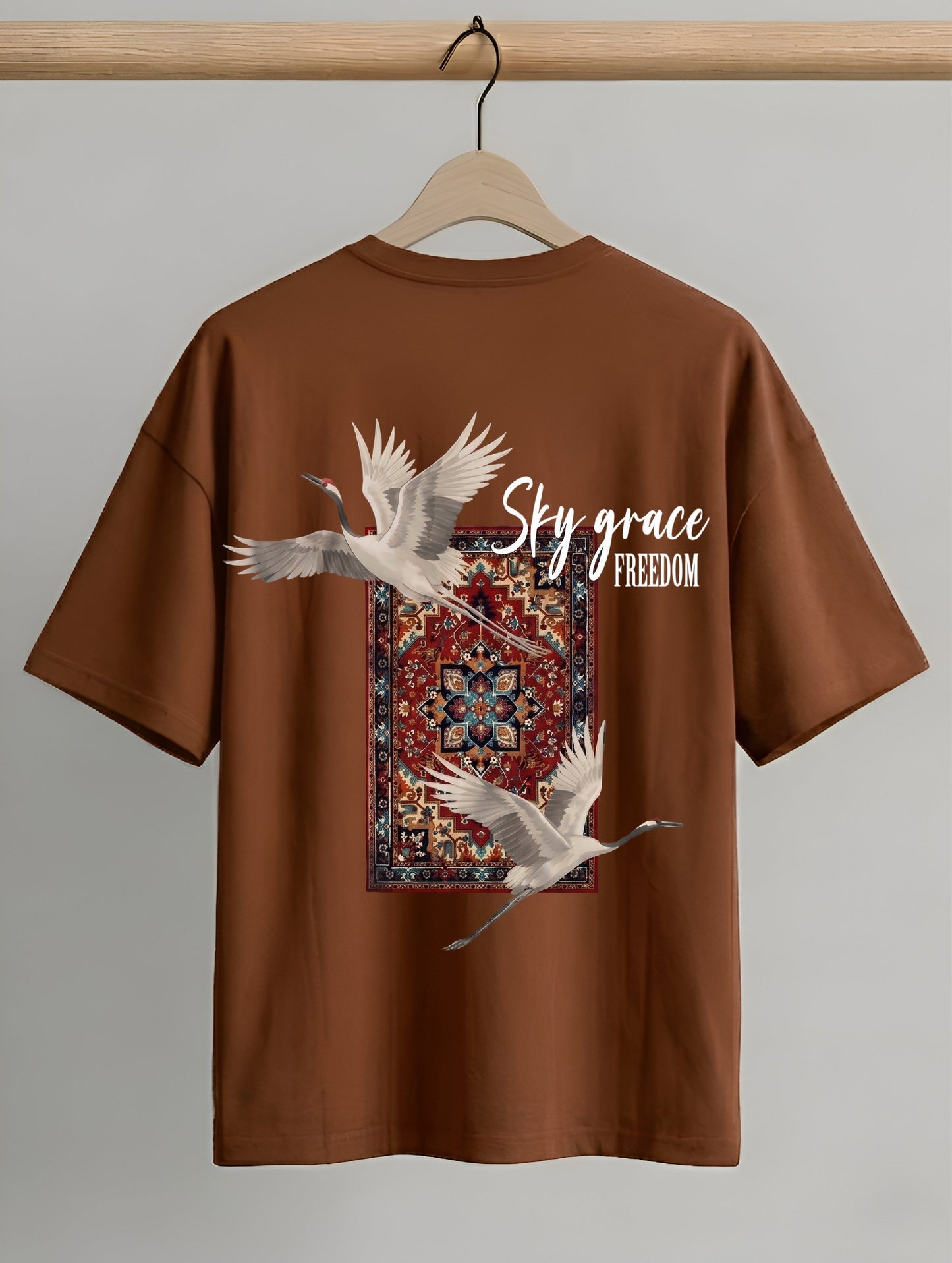 Evenway Fly Your Own Way Graphic Tee Graphic T-Shirt – Crane Print Oversized Fit