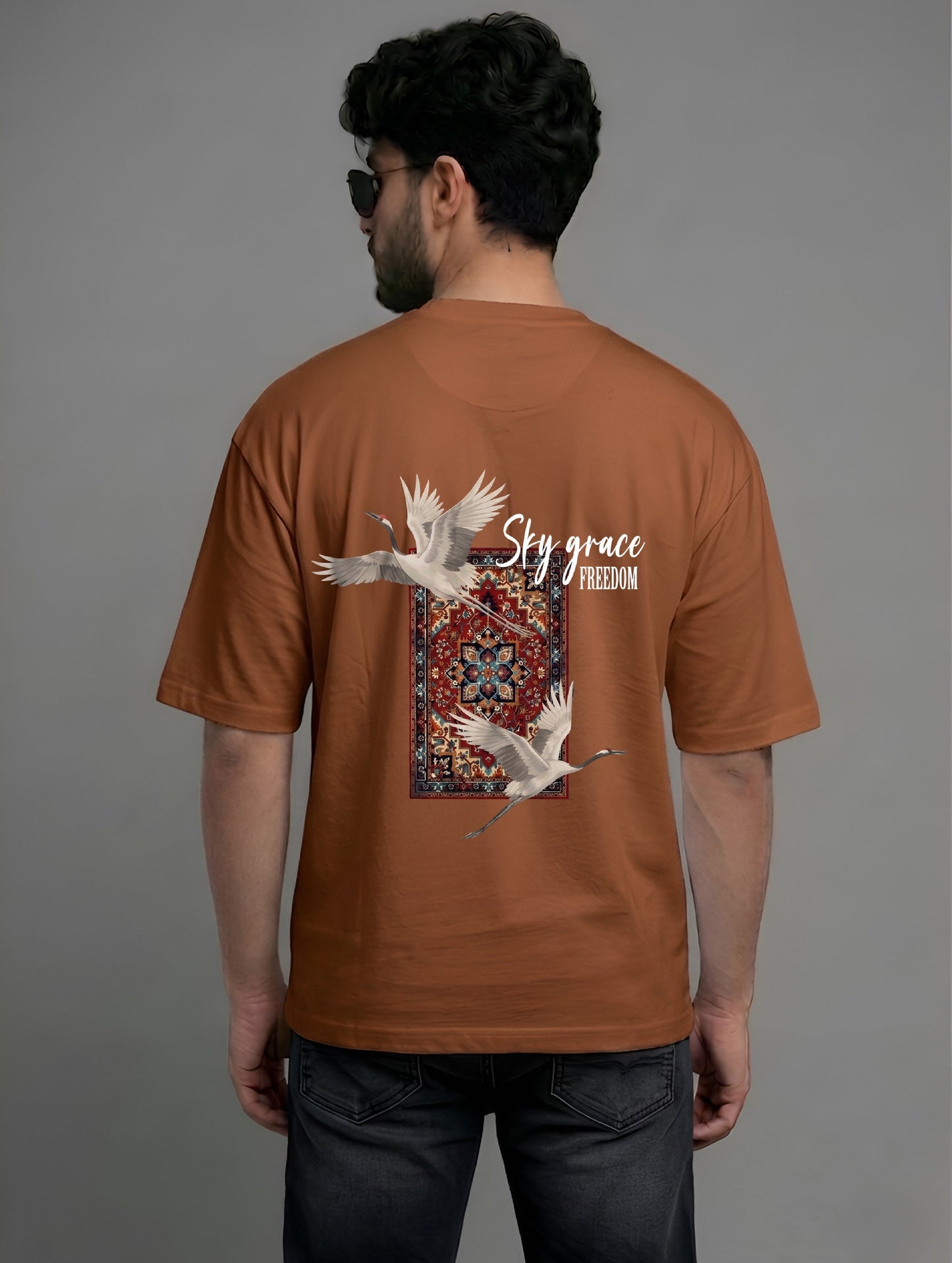 Evenway Fly Your Own Way Graphic Tee Graphic T-Shirt – Crane Print Oversized Fit