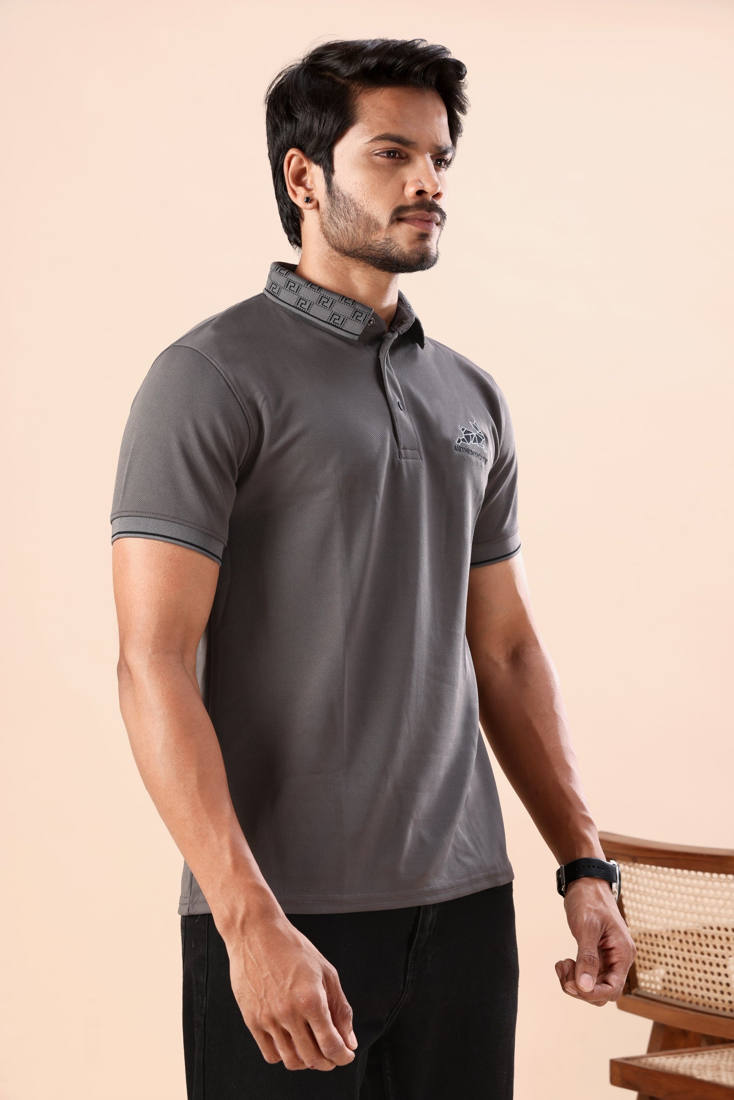 Evenway Men’s Premium Charcoal Grey Polo T-Shirt with Printed Collar & Regular Fit Design | Casual Half Sleeve Polo Tee for Men
