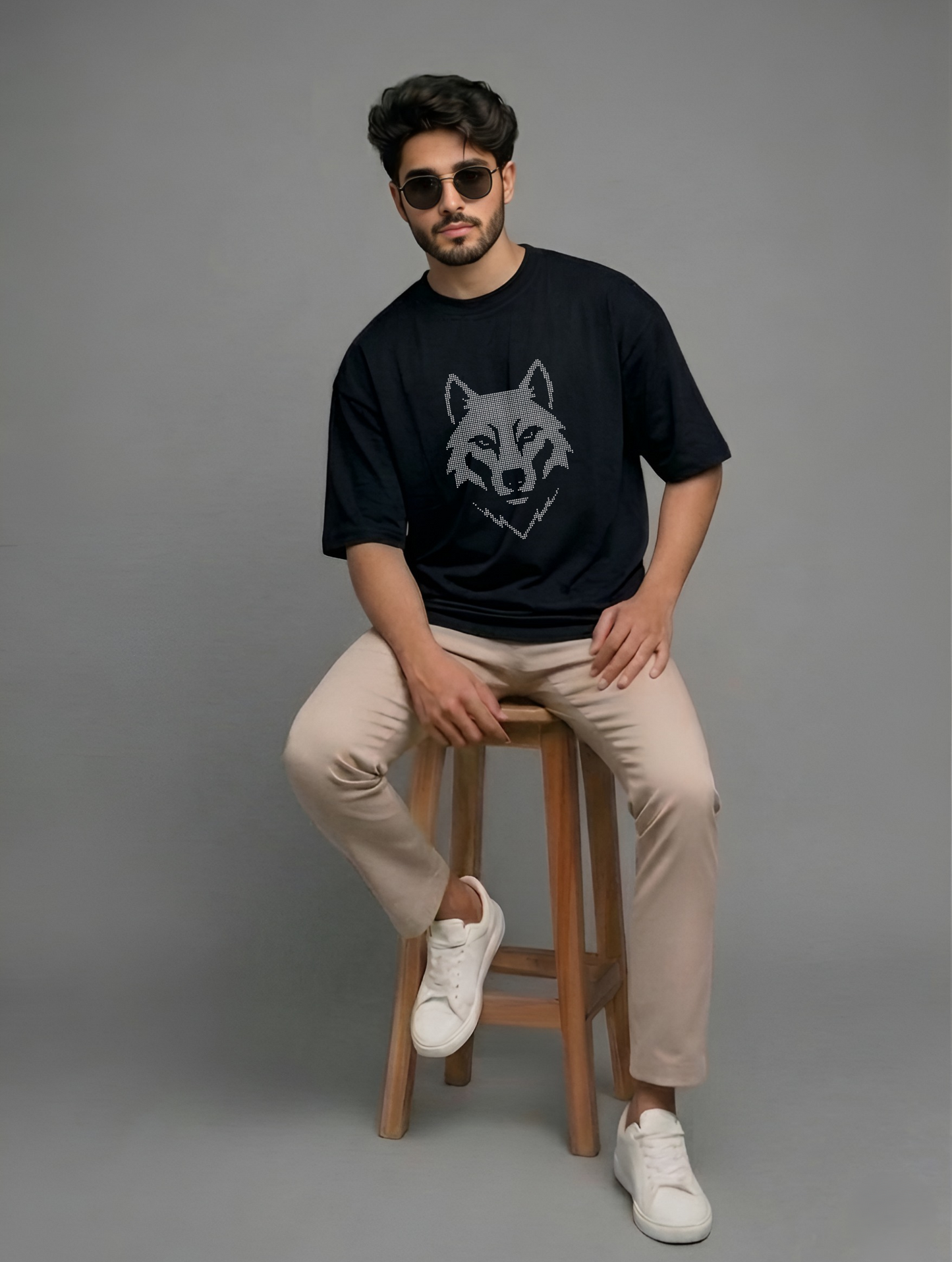 Evenway Shadow Wolf Graphic T-Shirt – Minimalist Dotted Wolf Design | Premium Cotton Unisex Tee