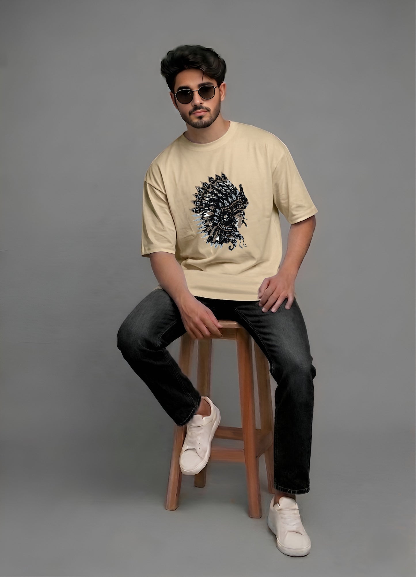 Evenway Tribal Feather Headdress Graphic T-Shirt – Artistic Native Inspired Print Tee
